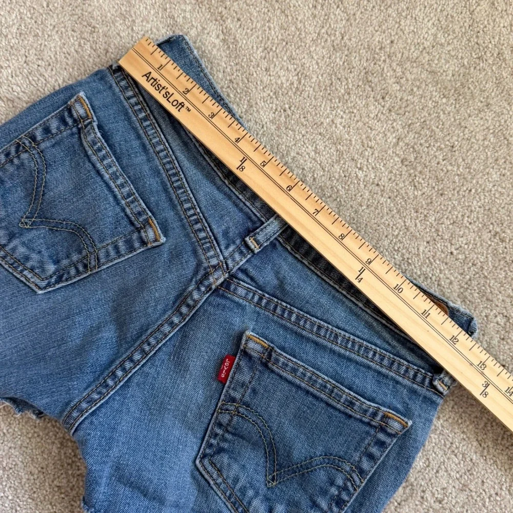 Y2K Levis 592 Micro Low Rise Denim Shorts Cut Off Frayed Hem Womens 25 - Picture 4 of 8